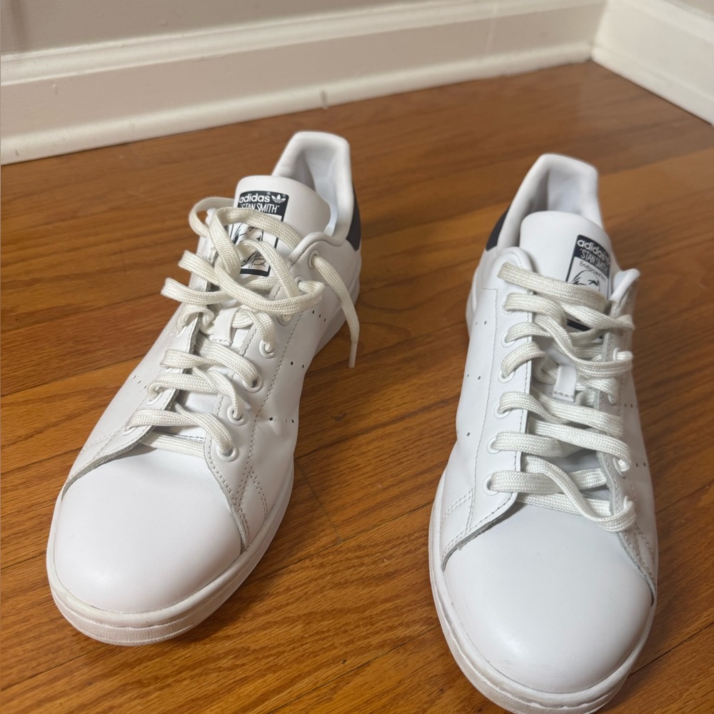 Adidas Stan Smith – White/Navy – Men’s 11.5 Sneakers - Picture 3 of 9